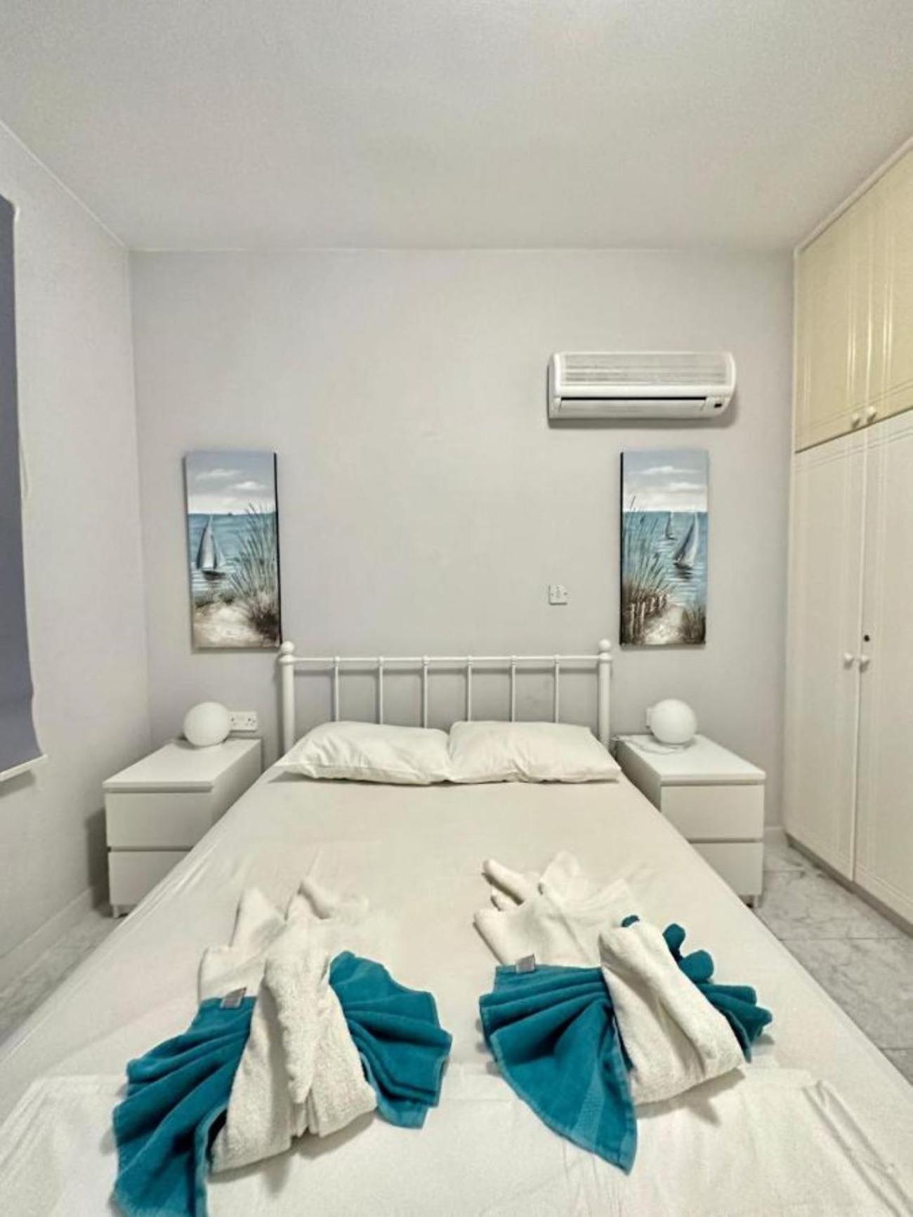 H&O Danaos Sea Breeze Apartment Paphos Exterior foto
